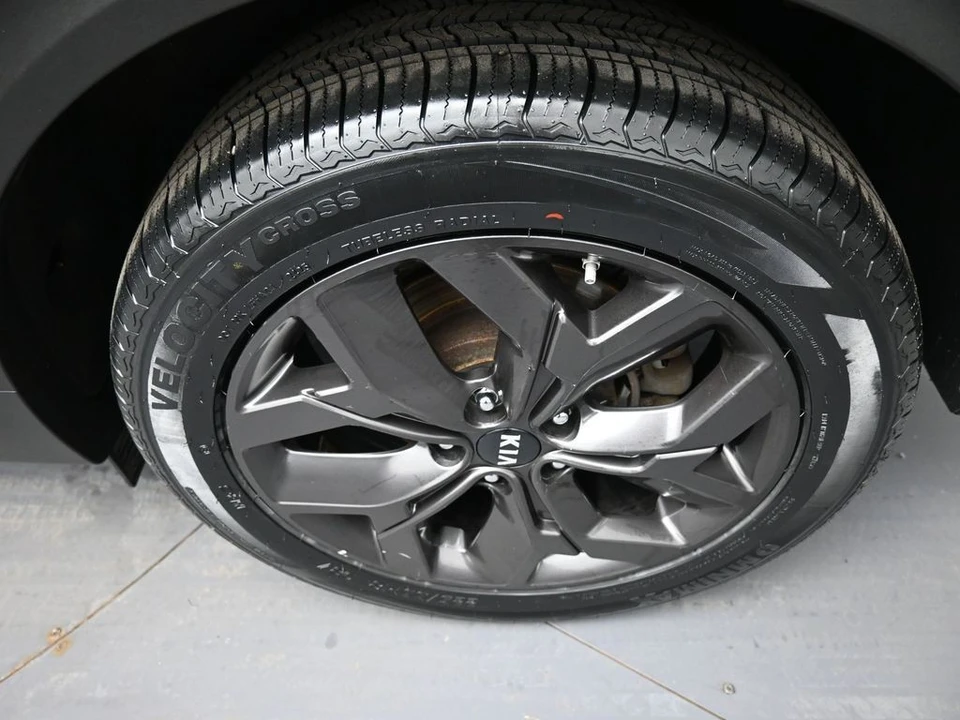 2020 Kia Sportage - Image 15 of 21