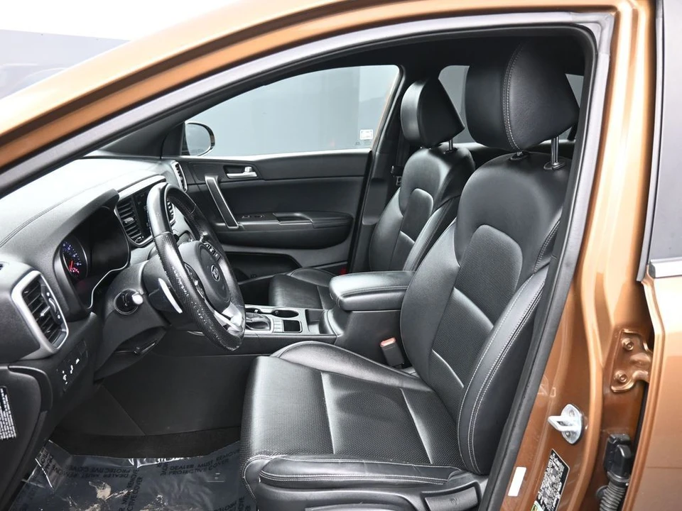 2020 Kia Sportage - Image 18 of 21