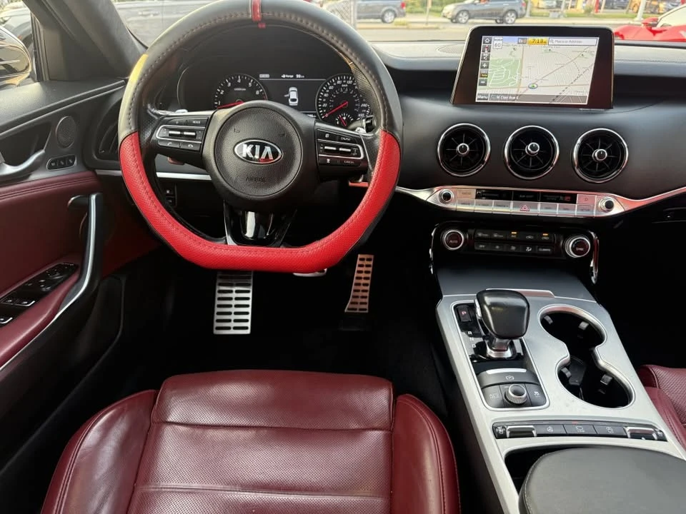 2020 Kia Stinger - Image 14 of 15