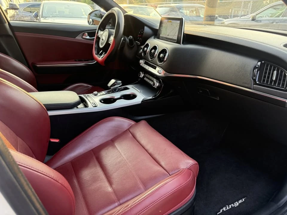 2020 Kia Stinger - Image 15 of 15