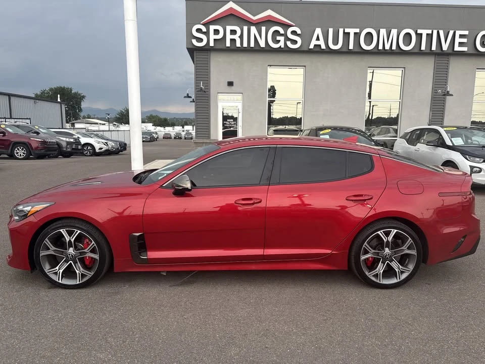 2020 Kia Stinger - Image 2 of 20