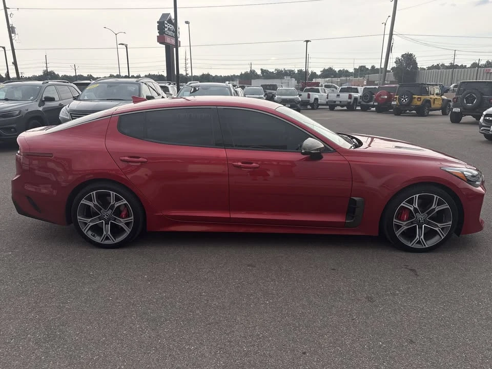 2020 Kia Stinger - Image 6 of 20