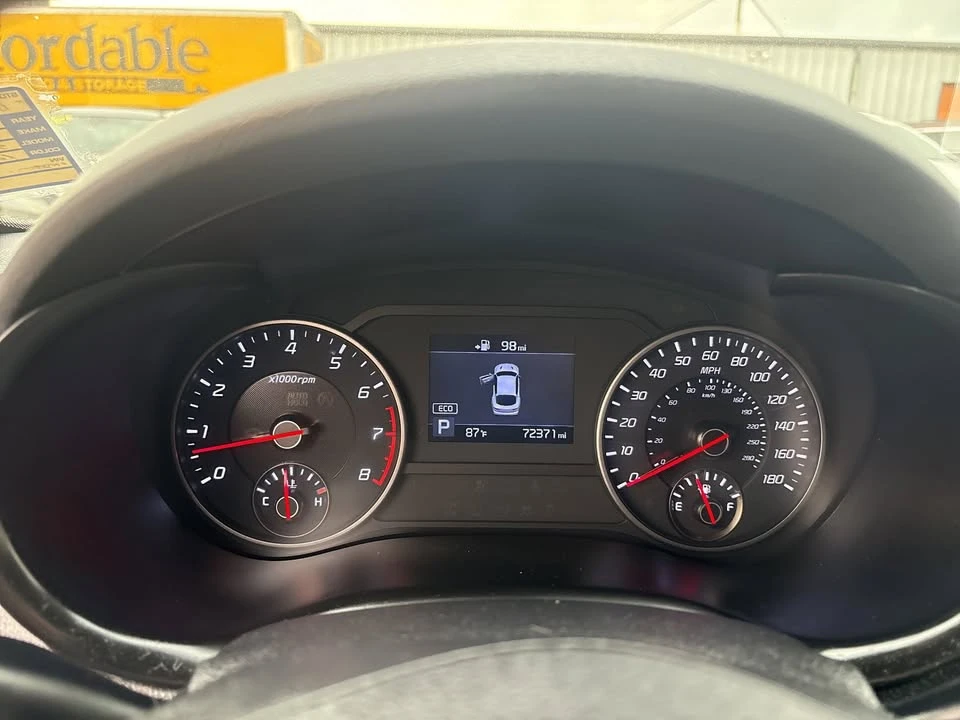 2020 Kia Stinger - Image 16 of 20