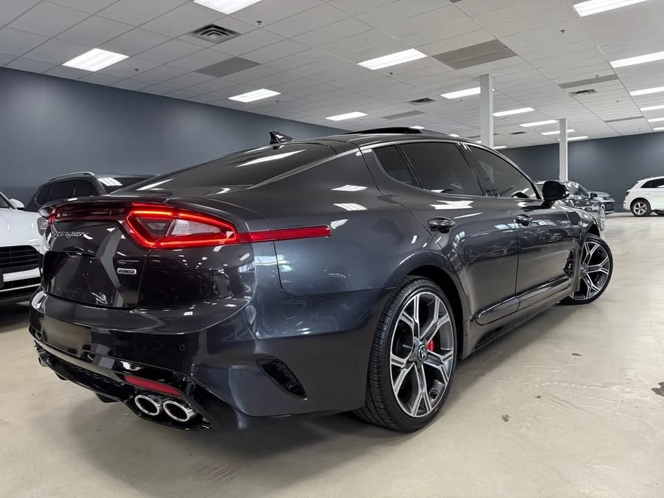 2020 Kia Stinger - Image 14 of 20