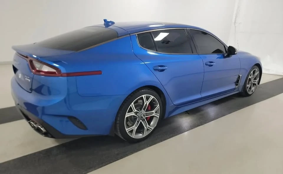 2020 Kia Stinger - Image 4 of 20