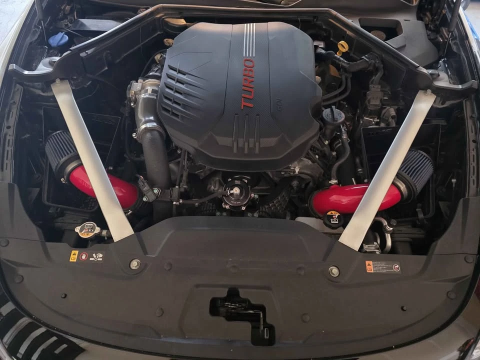 2020 Kia Stinger - Image 3 of 4