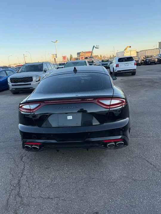 2020 Kia Stinger - Image 4 of 18