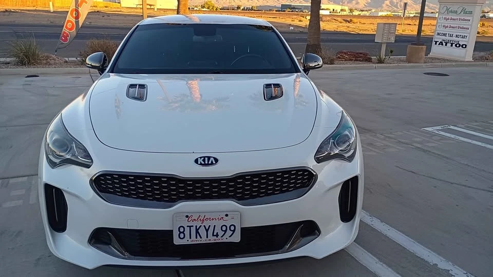 2020 Kia Stinger - Image 5 of 6