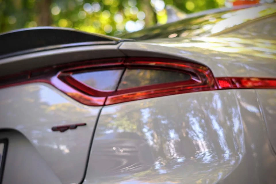 2020 Kia Stinger - Image 4 of 10