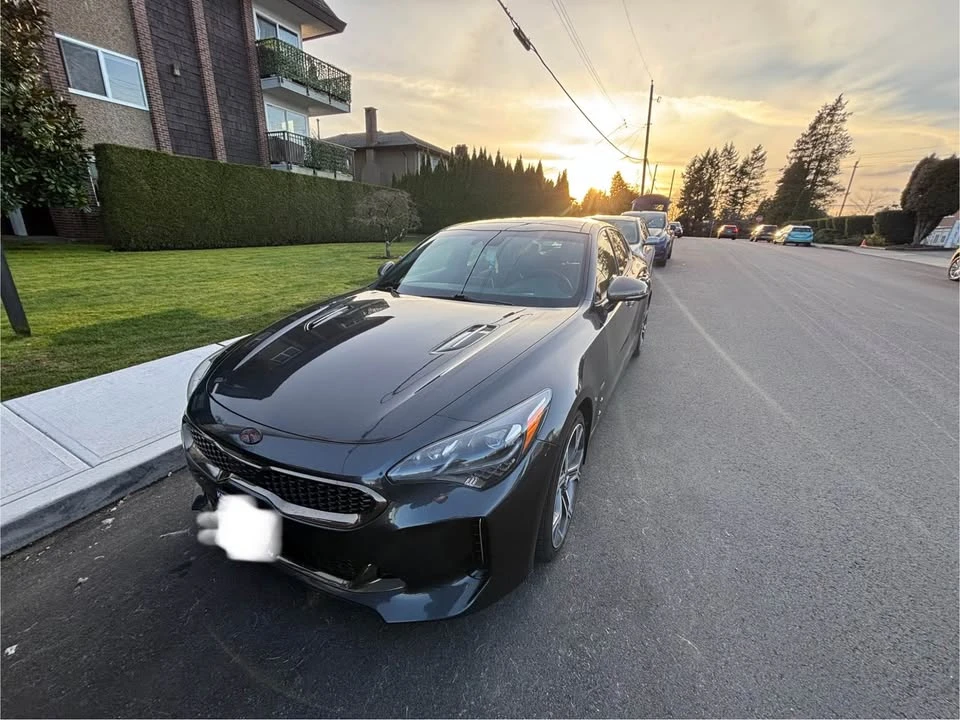 2020 Kia Stinger - Image 4 of 4