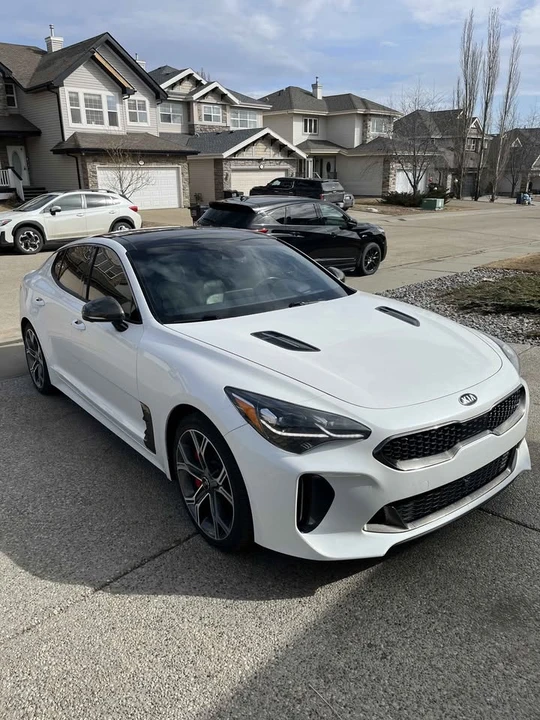 2020 Kia Stinger - Image 3 of 21