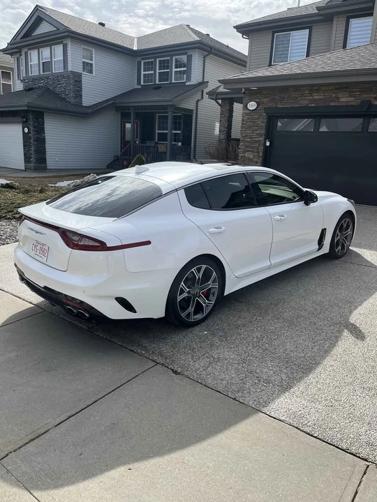 2020 Kia Stinger - Image 5 of 21