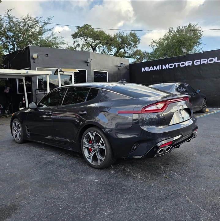 2020 Kia Stinger - Image 4 of 9