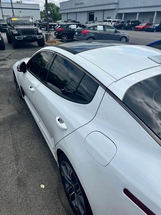 2020 Kia Stinger GT - Image 5 of 20