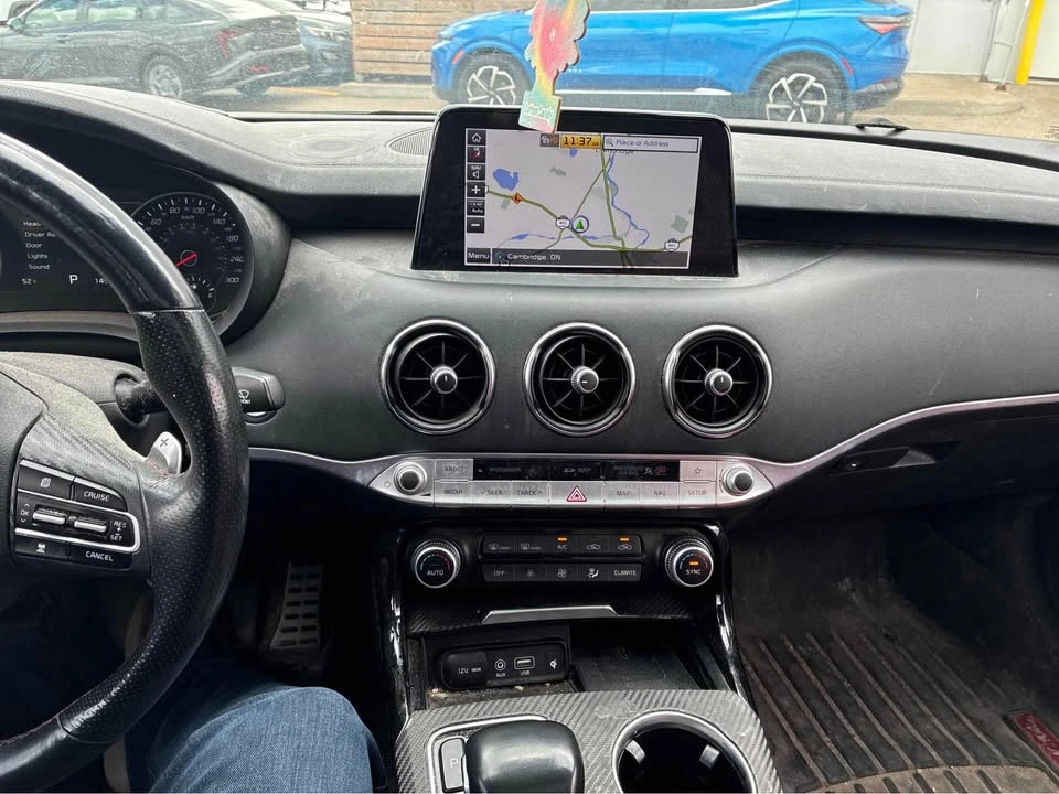 2020 Kia Stinger - Image 6 of 8