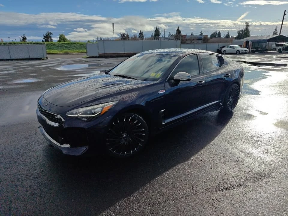 2020 Kia Stinger - Image 7 of 20