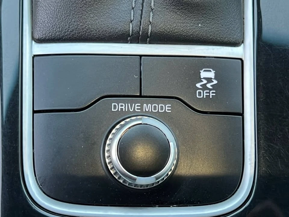 2020 Kia Stinger - Image 18 of 20