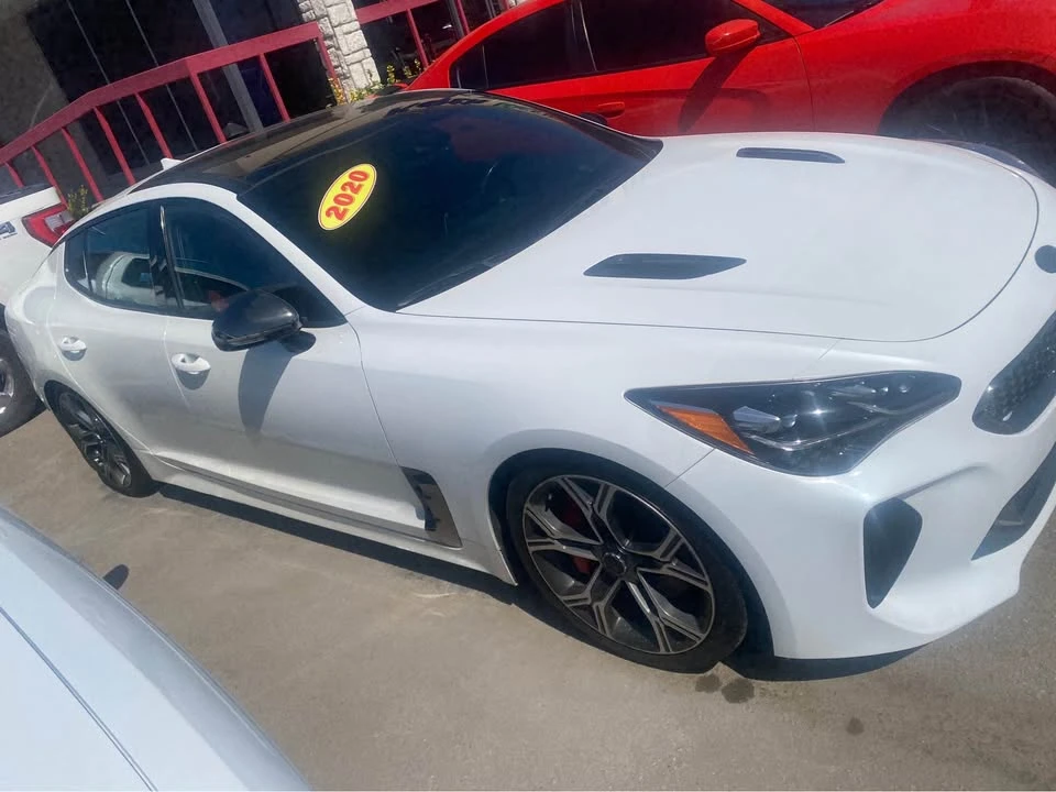 2020 Kia Stinger - Image 4 of 5