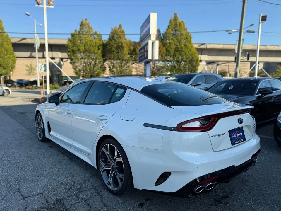 2020 Kia Stinger GT - Image 6 of 20