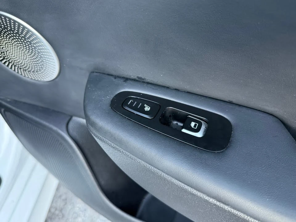 2020 Kia Stinger GT - Image 12 of 20