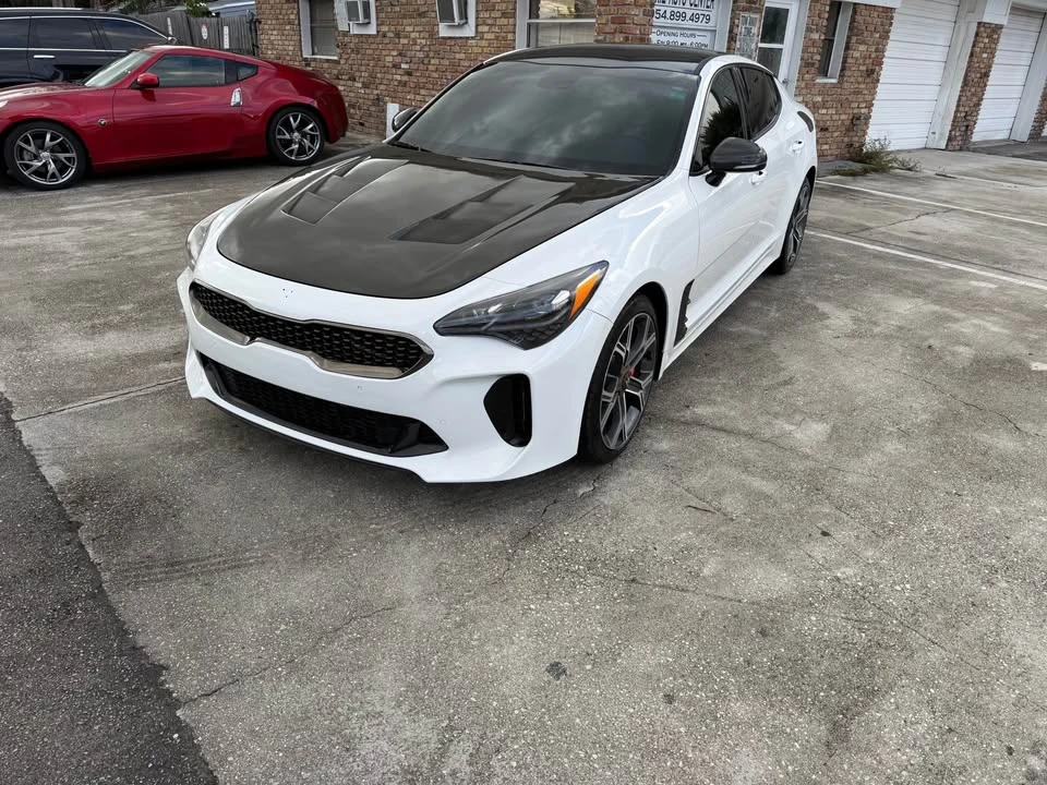2020 Kia Stinger GT - Image 2 of 14