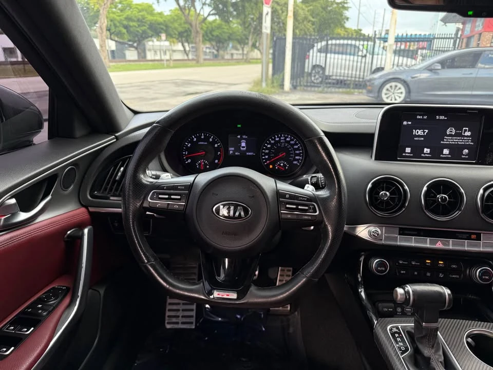 2020 Kia Stinger GT - Image 10 of 14
