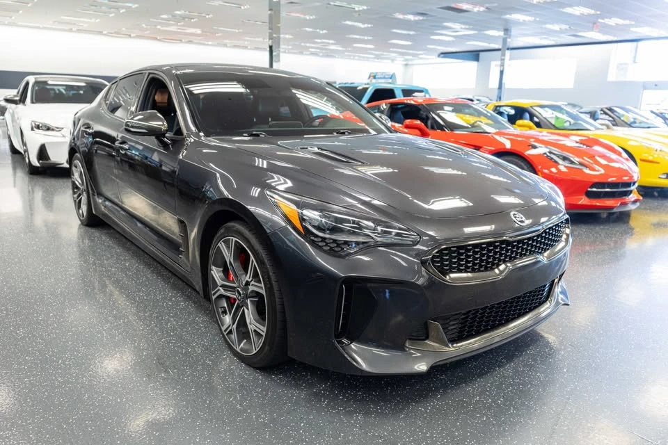 2020 Kia Stinger GT - Image 2 of 9