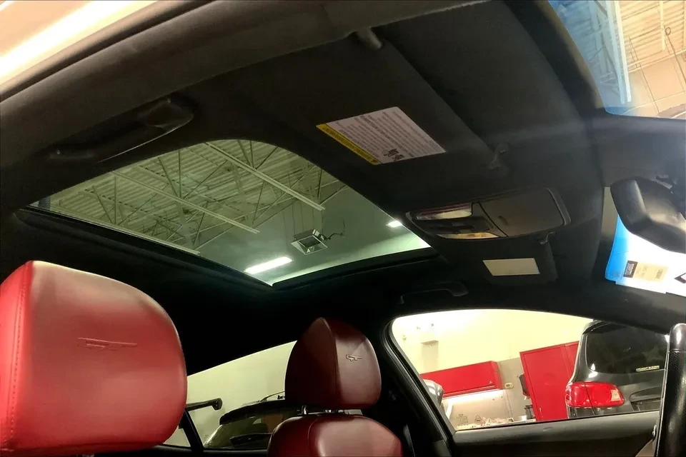 2020 Kia Stinger GT - Image 10 of 13