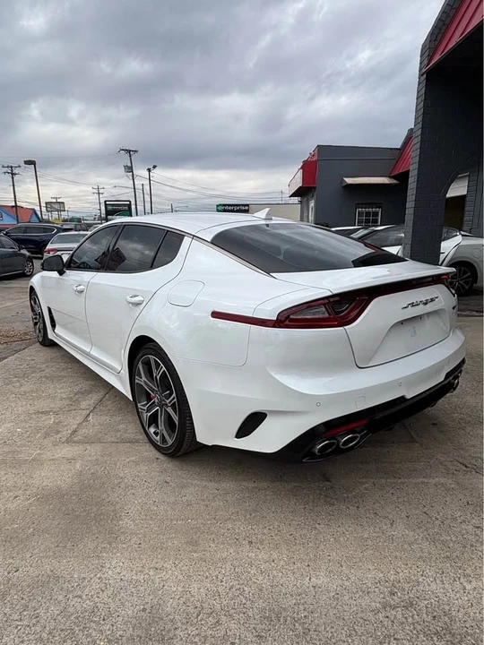 2020 Kia Stinger GT - Image 7 of 14