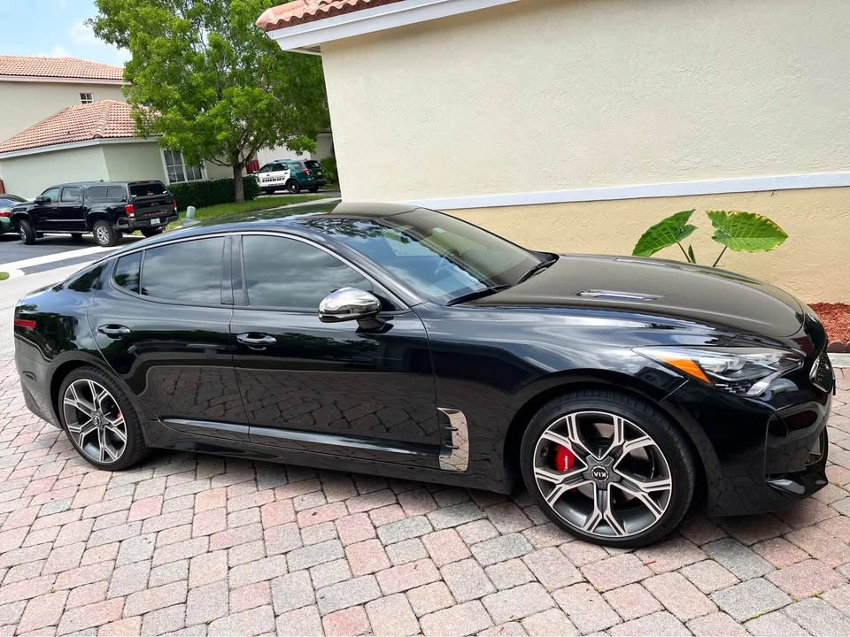 2020 Kia Stinger GT - Image 4 of 6