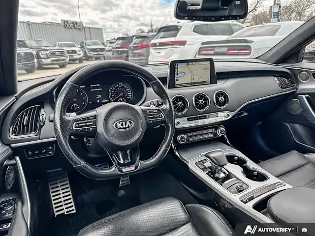 2020 Kia Stinger GT - Image 8 of 16