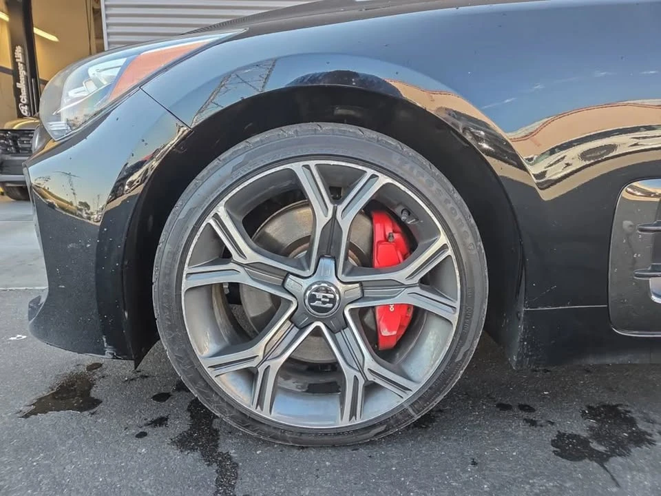 2020 Kia Stinger GT - Image 7 of 11