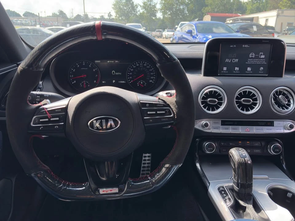 2020 Kia Stinger GT - Image 10 of 20