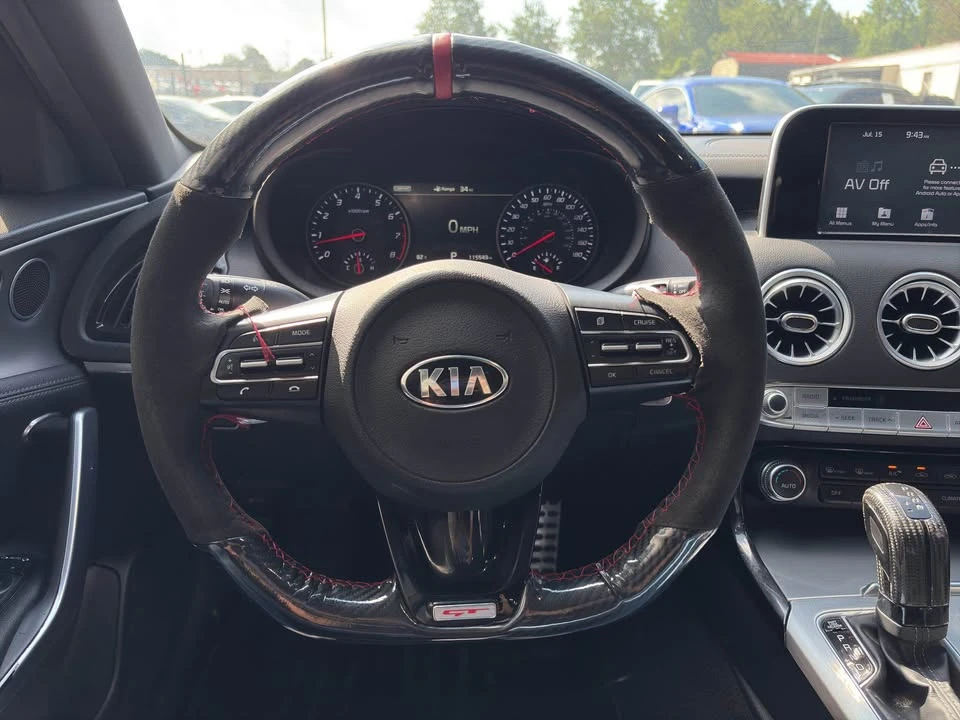 2020 Kia Stinger GT - Image 8 of 20