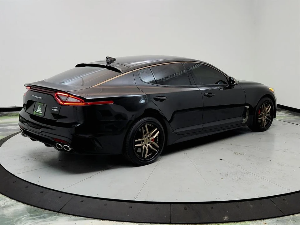 2020 Kia Stinger GT - Image 5 of 12