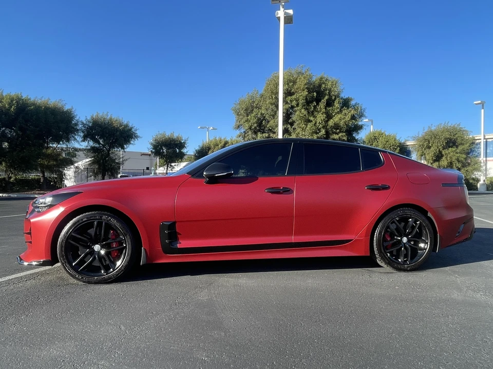 2020 Kia Stinger GT - Image 13 of 31