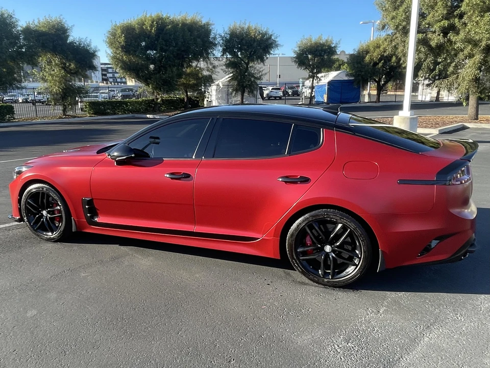 2020 Kia Stinger GT - Image 16 of 31
