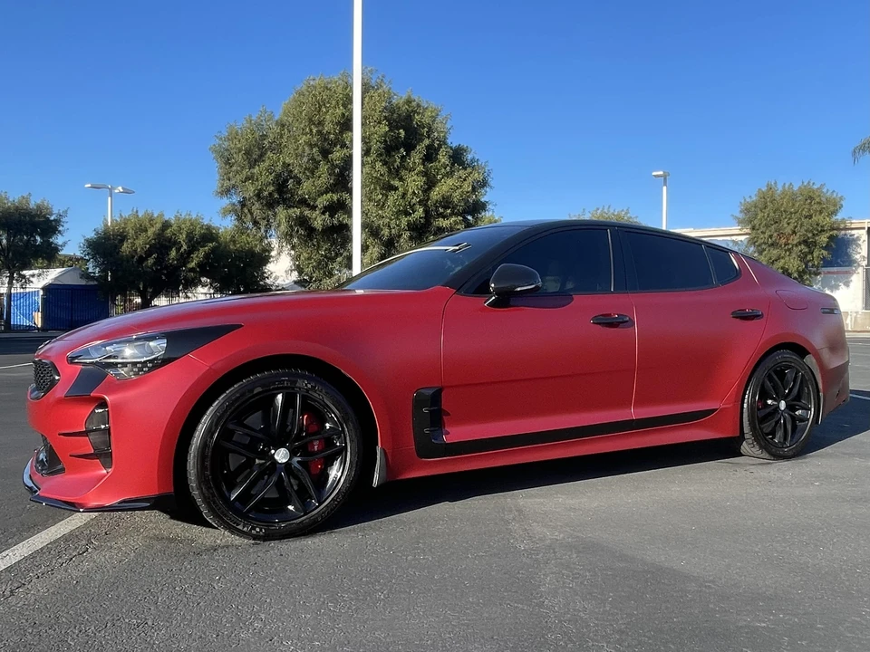 2020 Kia Stinger GT - Image 12 of 31