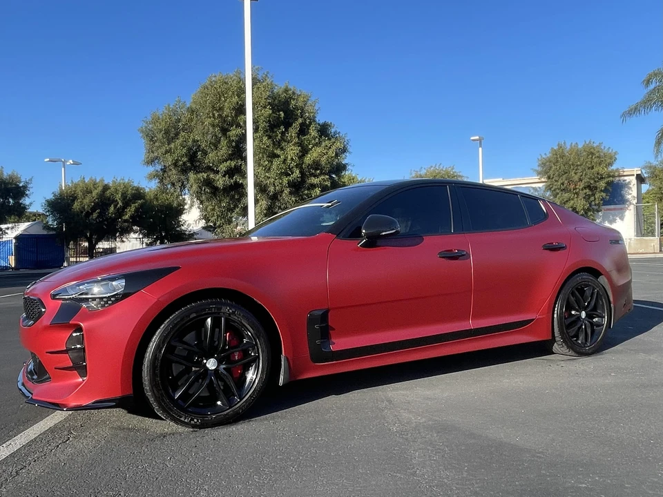 2020 Kia Stinger GT - Image 11 of 31