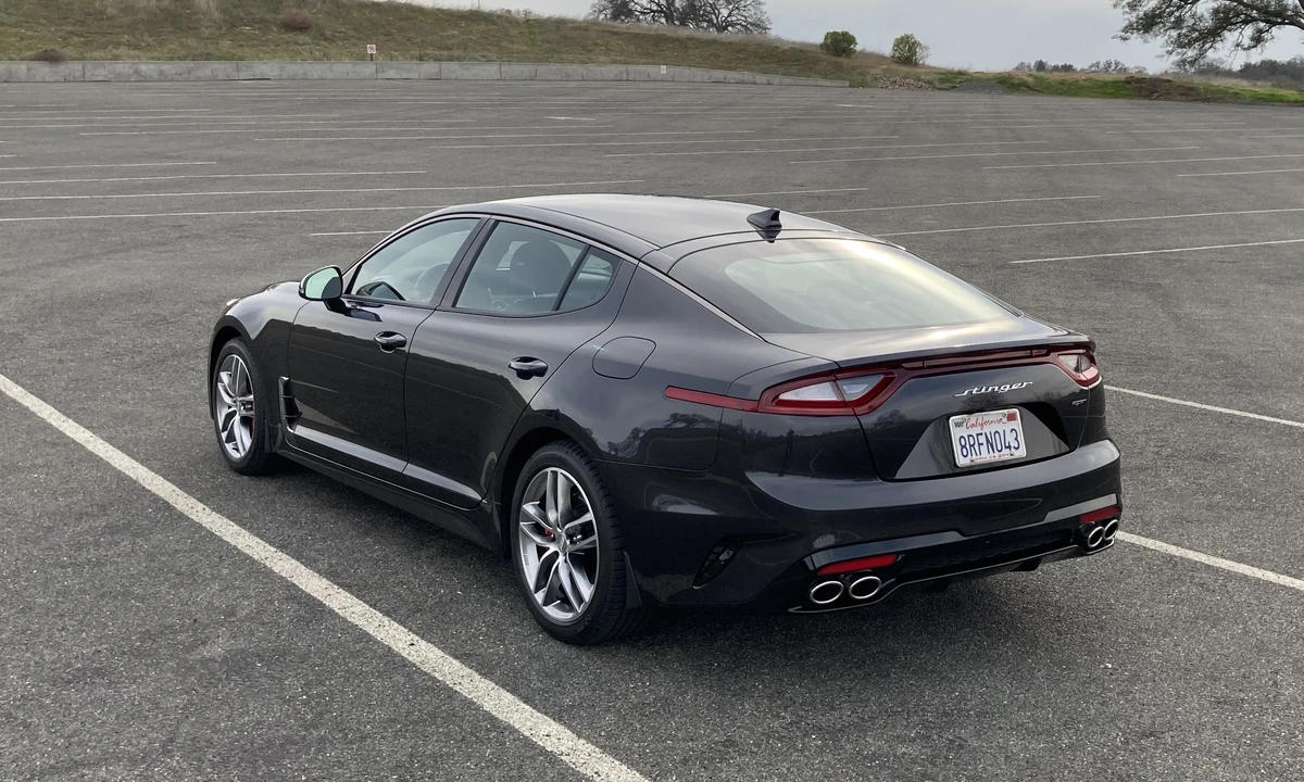 2020 Kia Stinger GT - Image 11 of 31