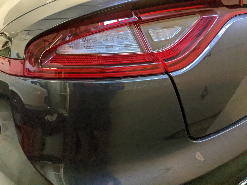 2020 Kia Stinger GT - Image 16 of 31