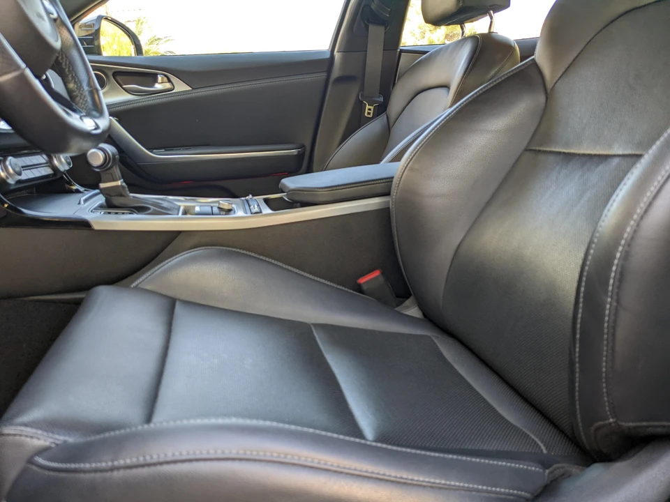 2020 Kia Stinger GT - Image 29 of 31