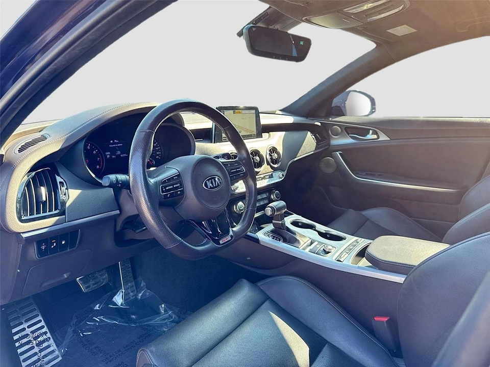 2020 Kia Stinger GT - Image 9 of 21