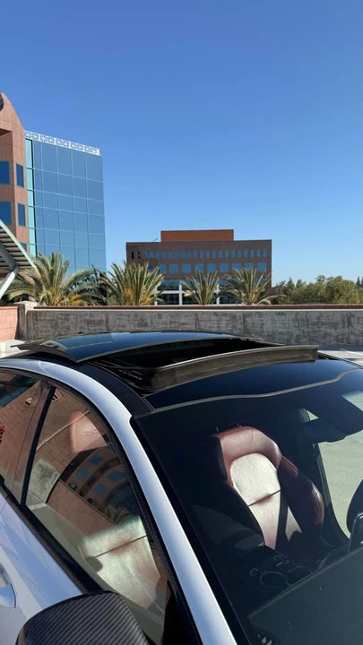 2020 Kia Stinger - Image 17 of 18