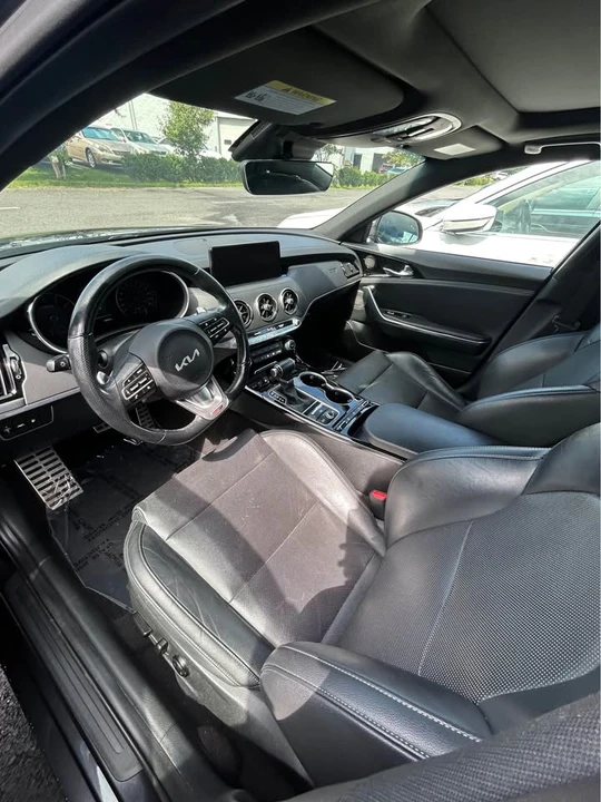 2020 Kia Stinger GT - Image 7 of 10