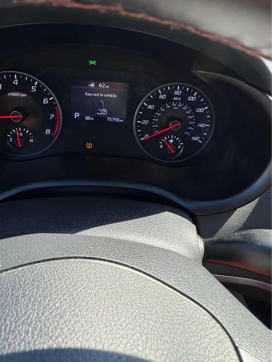 2020 Kia Stinger GT - Image 6 of 9