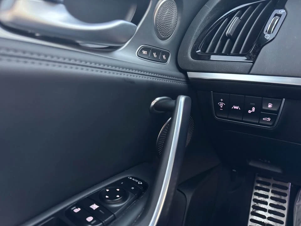 2020 Kia Stinger GT - Image 20 of 20