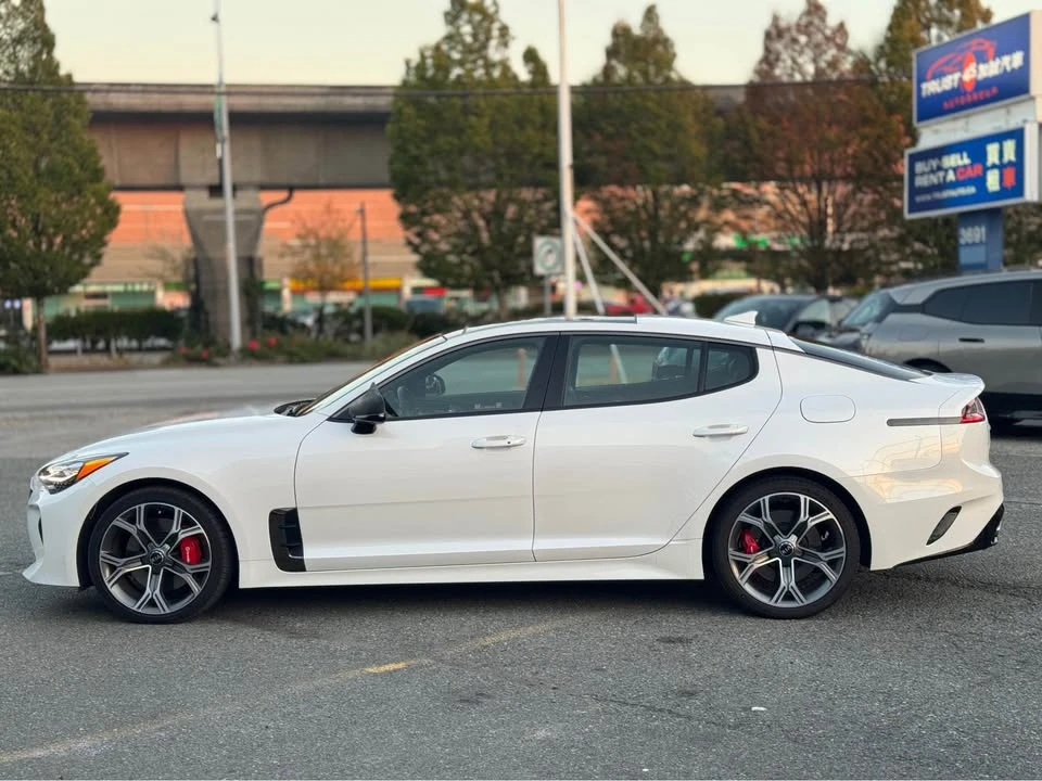2020 Kia Stinger GT - Image 7 of 20