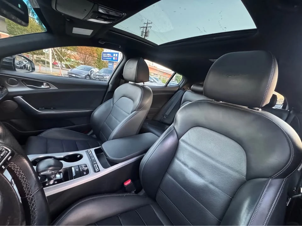 2020 Kia Stinger GT - Image 9 of 20