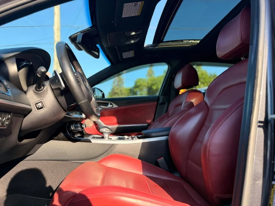 2020 Kia Stinger GT - Image 13 of 20